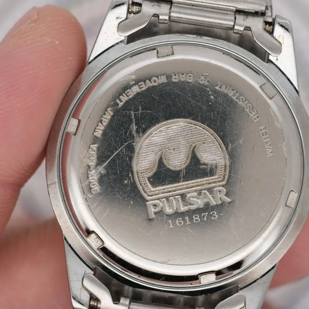 Pulsar VJ33-X006 Two-Tone Men's Watch 37mm Day/Date Running New Battery